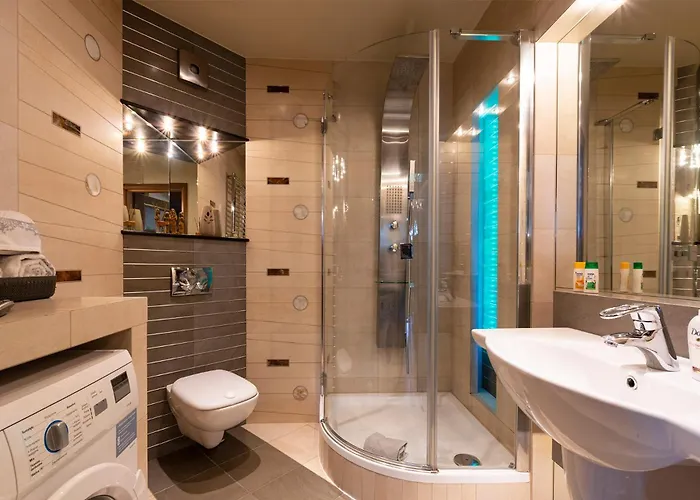 Rondo Verona - Free, Secure Parking For Guests דירה ורוצלב