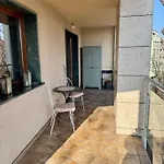 Rondo Verona - Free, Secure Parking For Guests Apartamento Breslavia