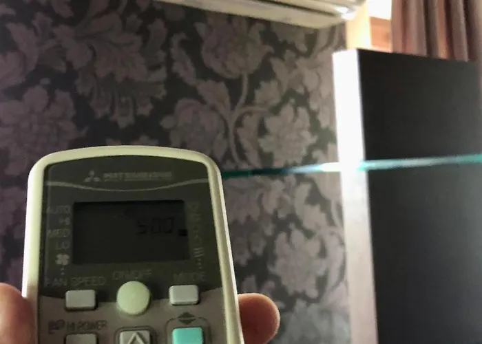 Rondo Verona - Free, Secure Parking For Guests Breslavia